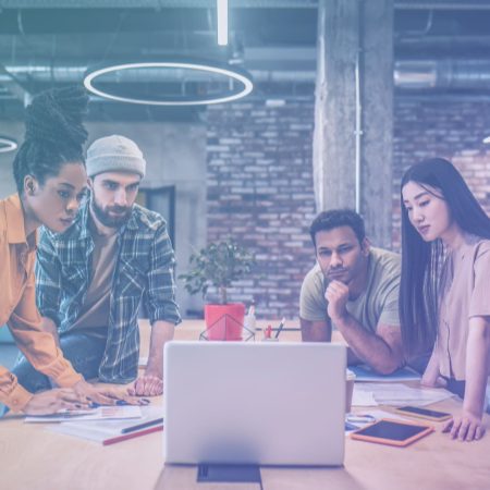 Auditoría organizativa para optimizar flujos de trabajo y roles en Odoo Análisis de procesos internos y estructura de equipo en entornos Odoo